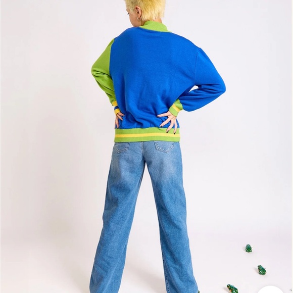 Colorful Graphic Sweater - Blue and Green - Picture 3 of 4